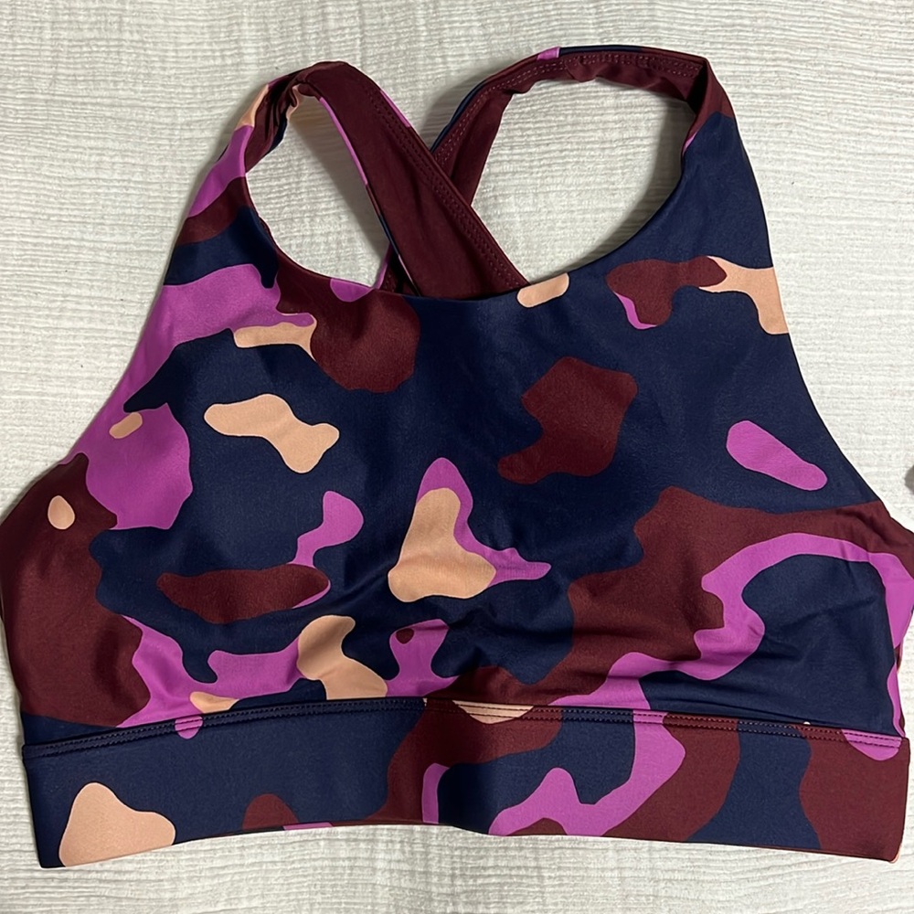 New with tag Fabletics no bounce sports bra